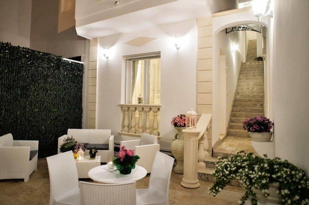 B&B Corte Dell' Immacolata Тавьяно Экстерьер фото